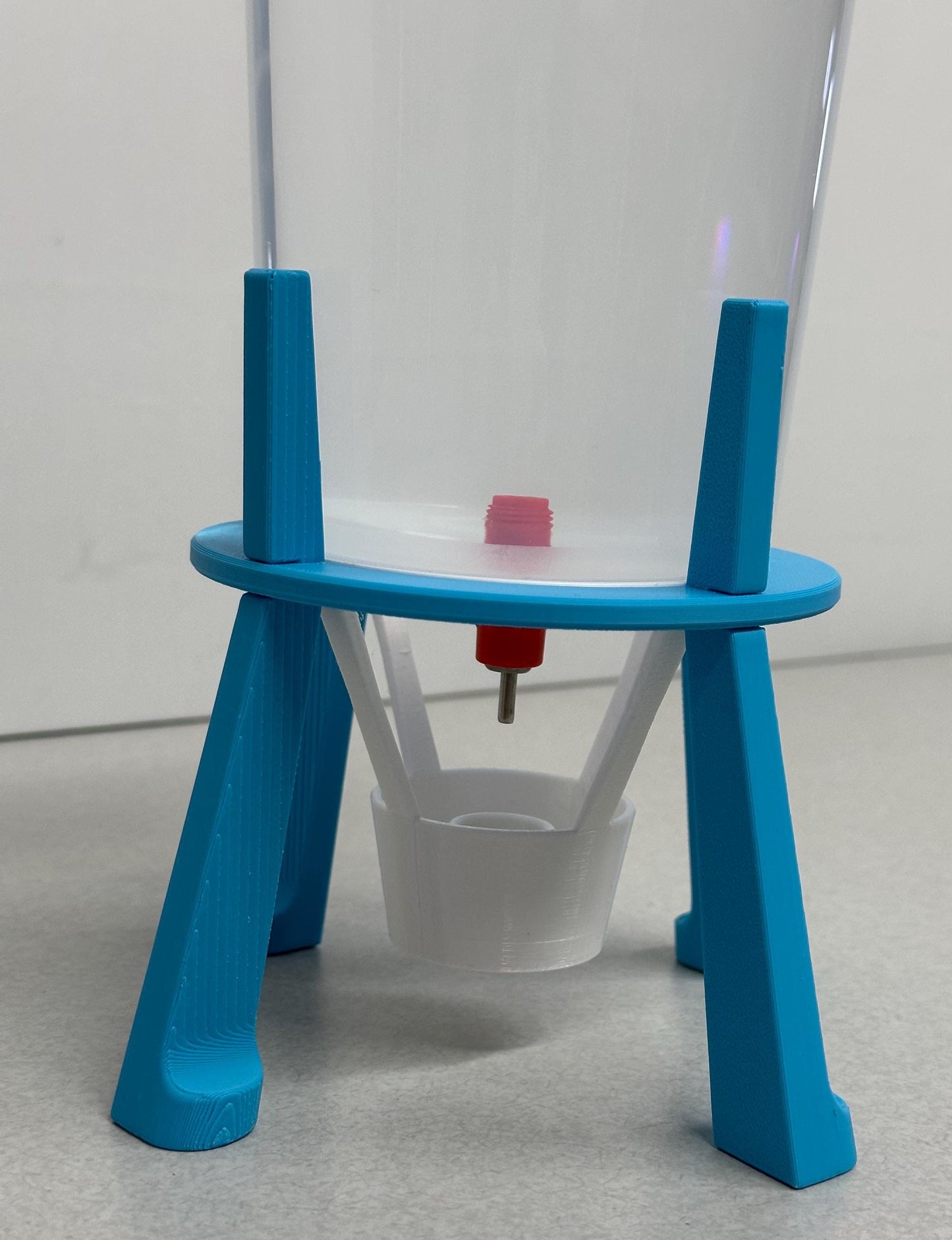 Compact Quail Water Dispenser