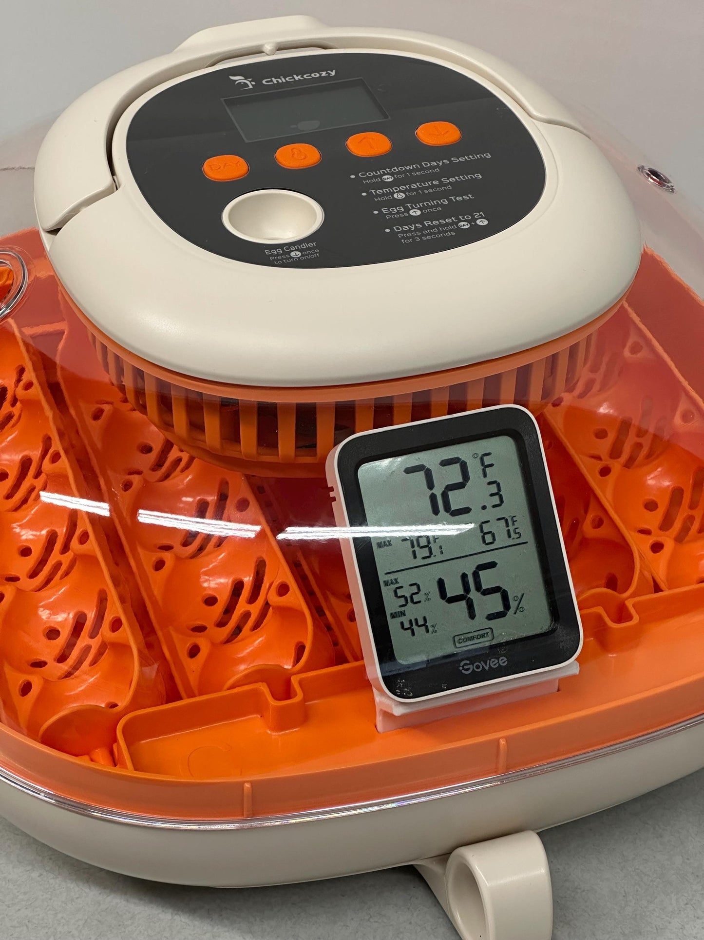 Hygrometer Bracket for ChickCozy Incubator