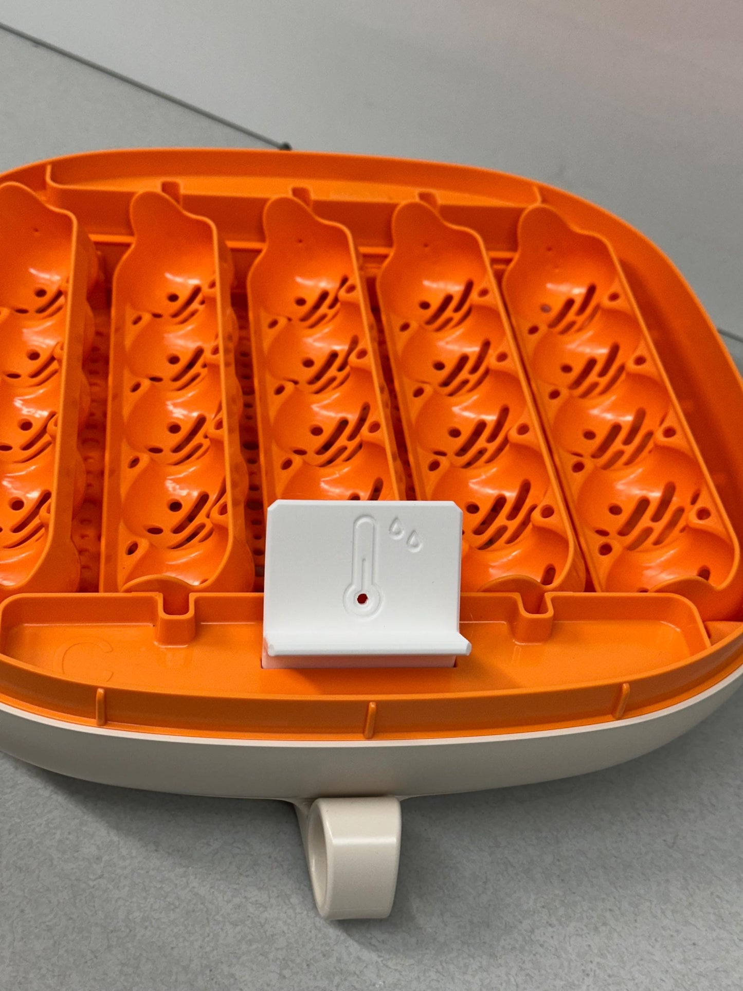 Hygrometer Bracket for ChickCozy Incubator