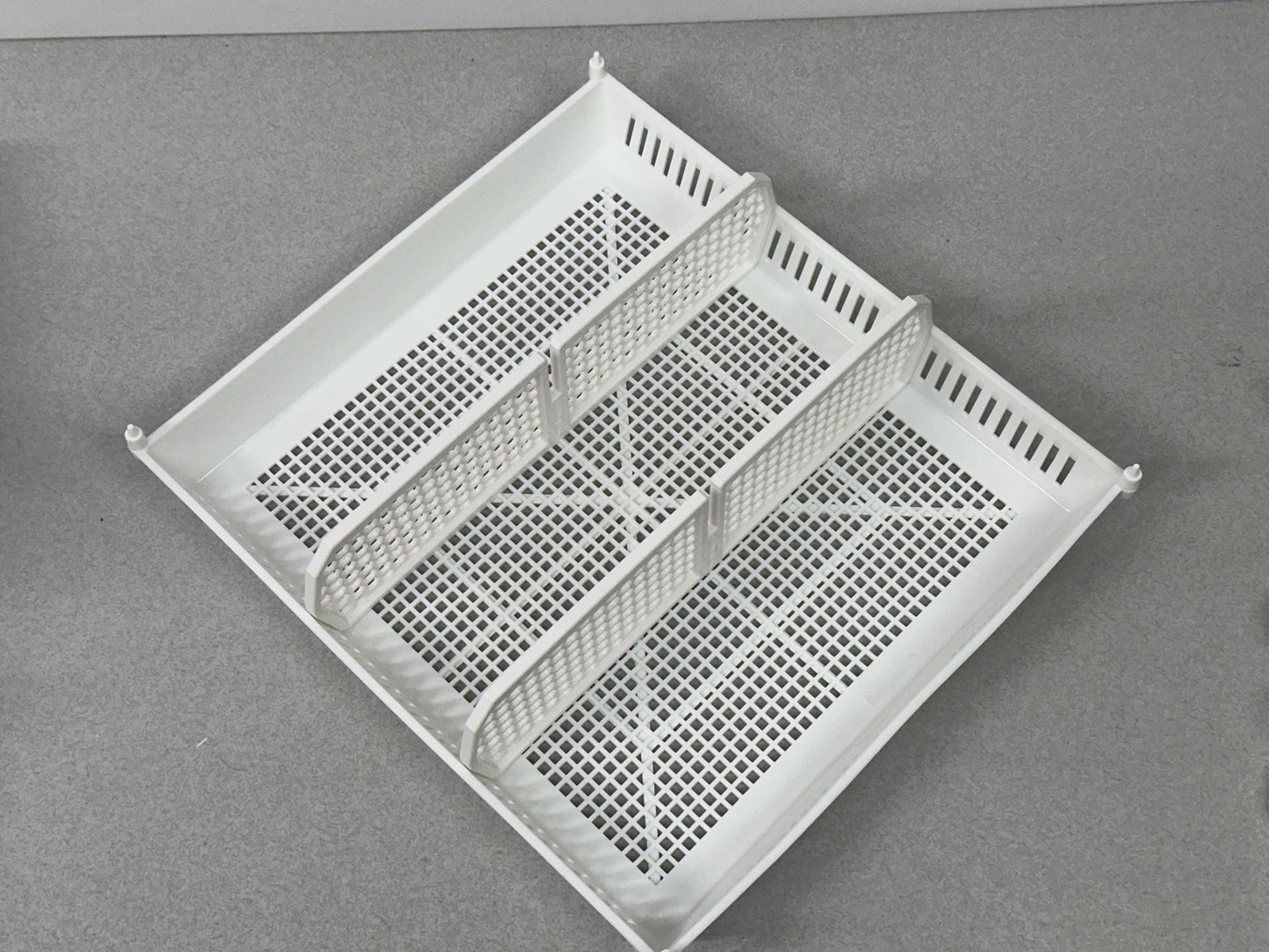 Divider for Brinsea Ova-Easy Hatching Basket