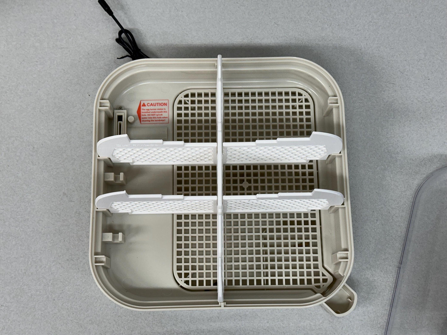 Divider for Maticoopx 20 Incubator