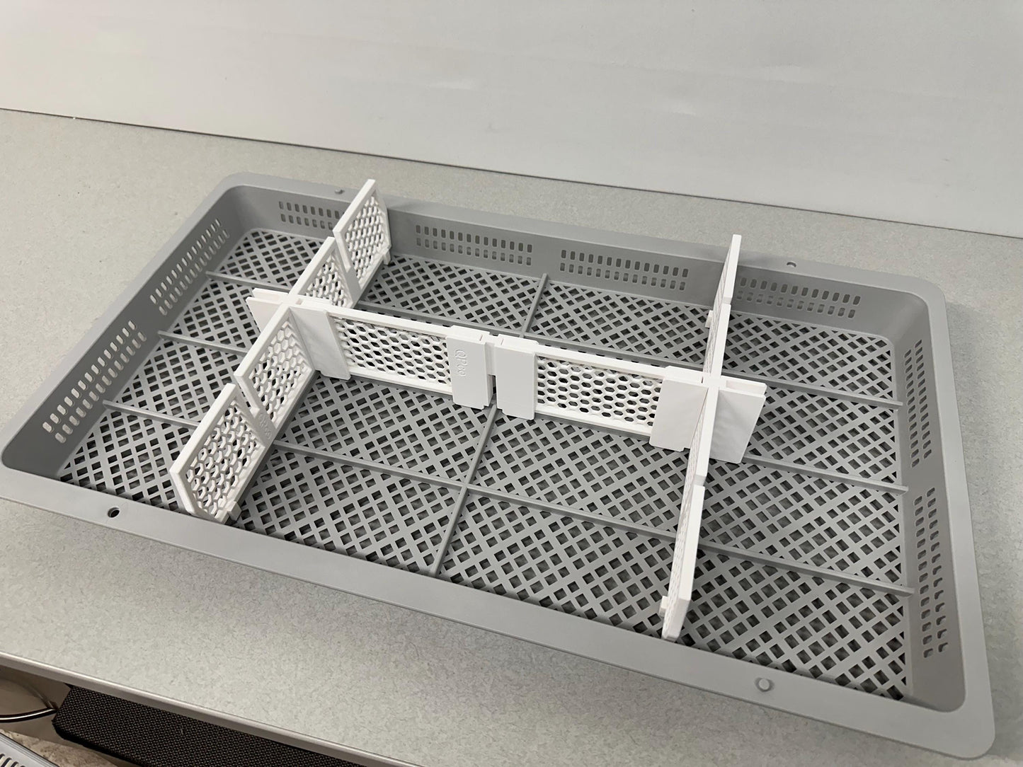 Divider for GQF 1550 Hatching Baskets (Made After 2021)