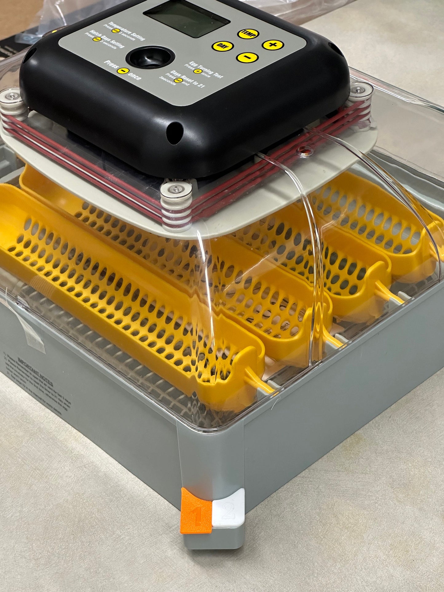 Water Caps for Zohoko 24 Egg Incubator