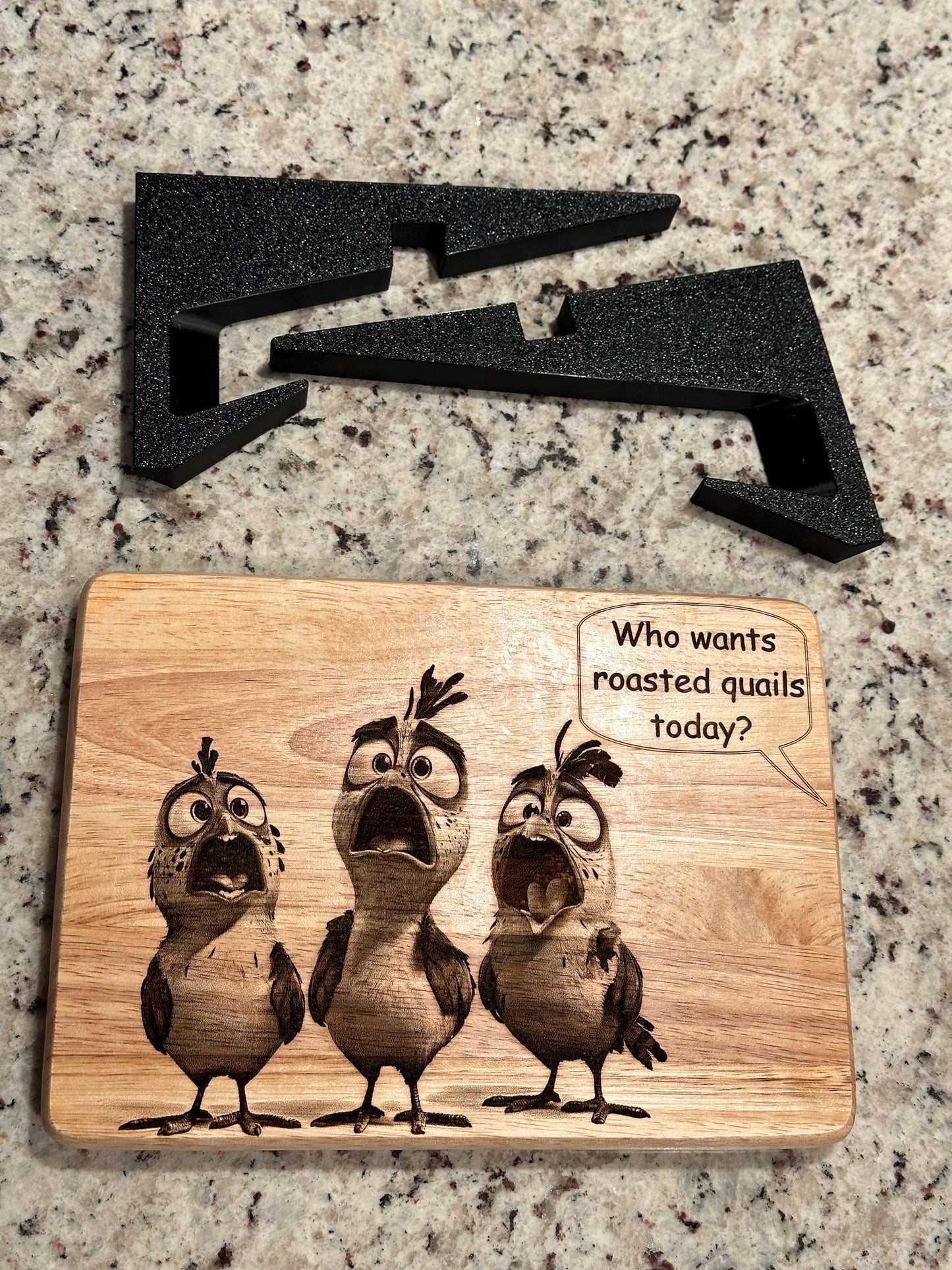 GripperWood Cutting Board with Stand