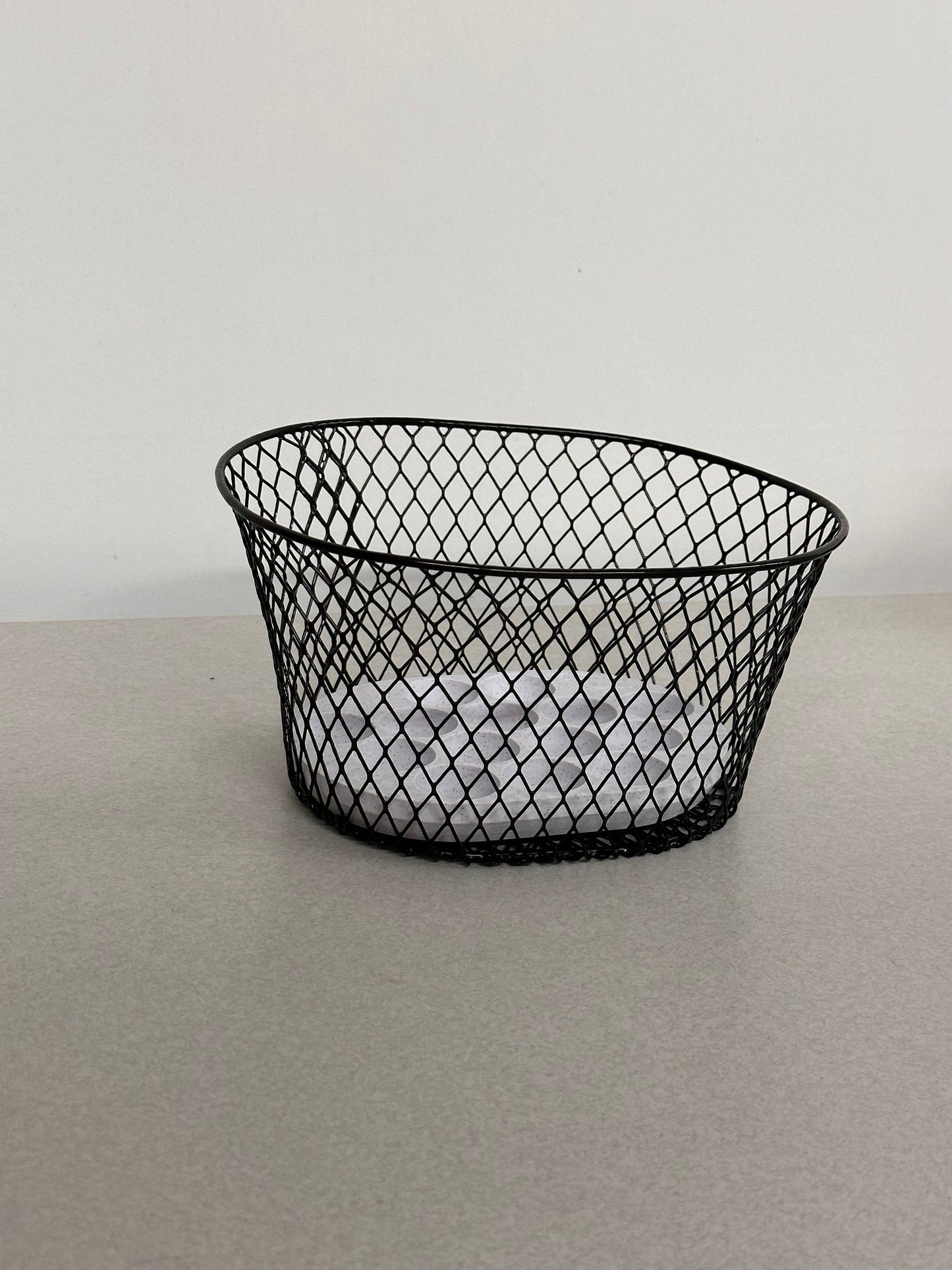Farmhouse Wire Basket with Quail Egg Tray
