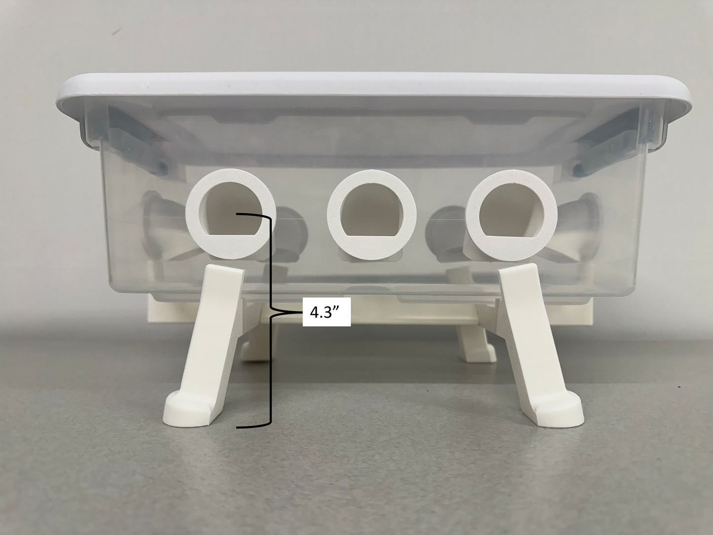 Quail Feeder Tub with 8-Feed Saver Ports