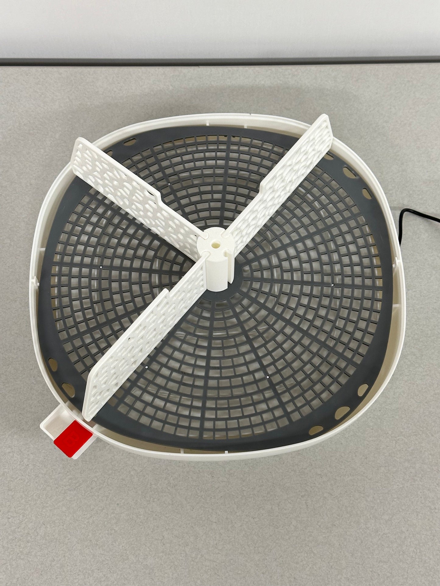 Divider for Nurture Right 360 Incubator