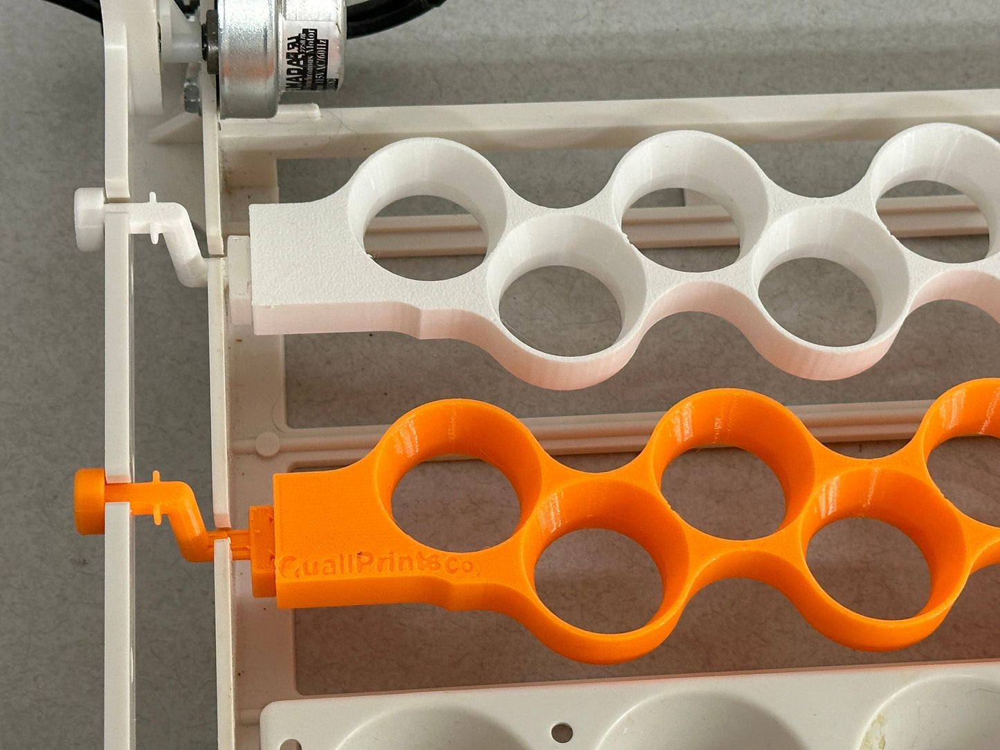 Hova-Bator 1610 or Little Giant Incubators Quail Egg Racks for Turner