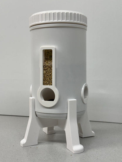 Quail Feeder with Side Glass Viewing Window (2.6 Quart)